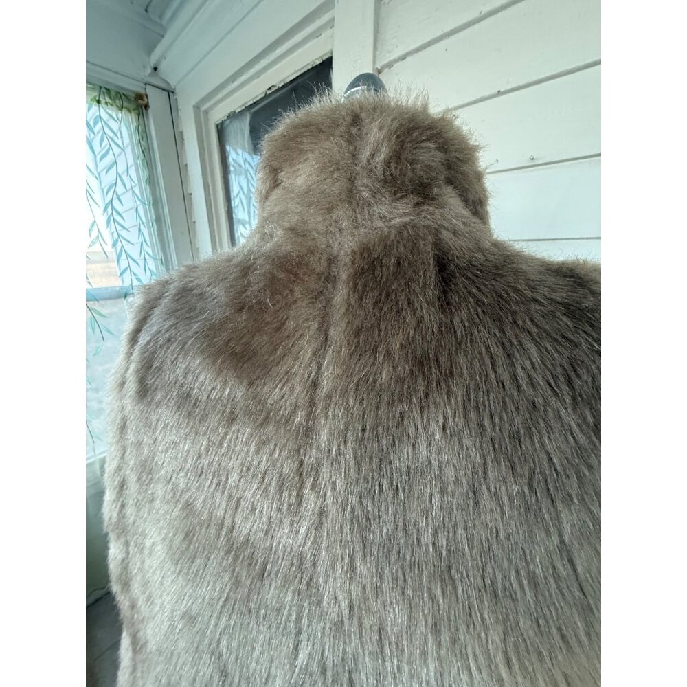 Vintage 60's Faux Fur Stole/Cape/Wrap Warm Beige - Picture 11 of 16